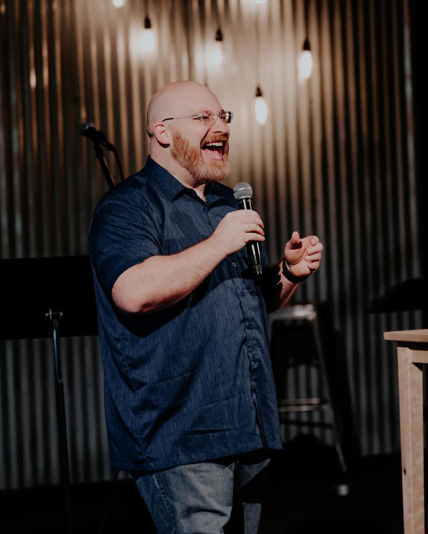 Tim speaking at a Heart Freedom Encounter event